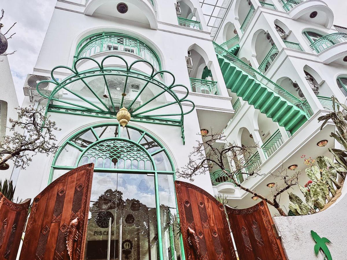 Pisces Hotel Hue Zewnętrze zdjęcie