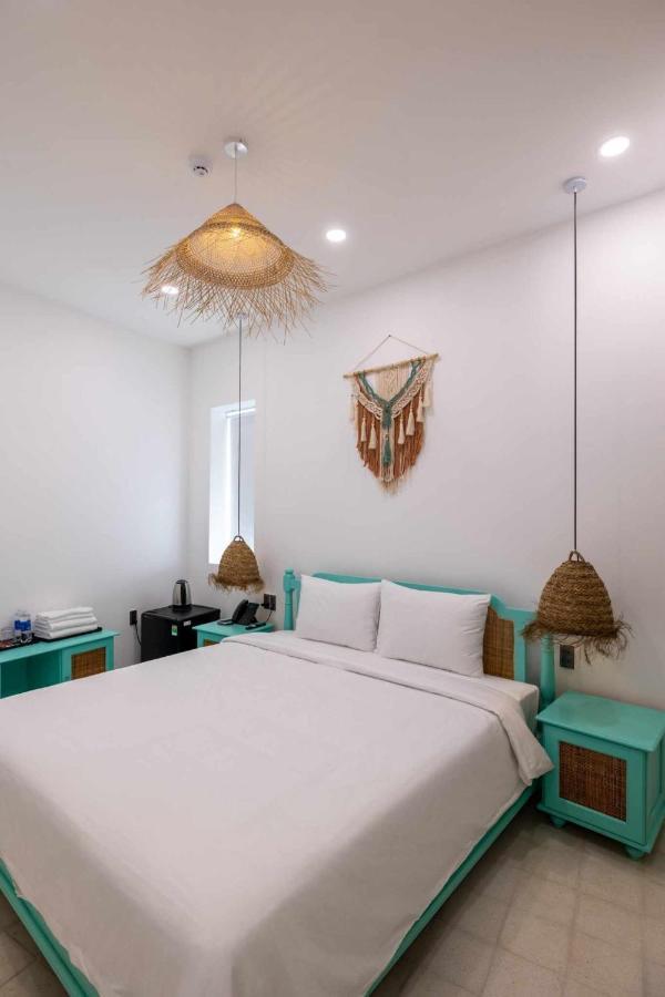 Pisces Hotel Hue Zewnętrze zdjęcie