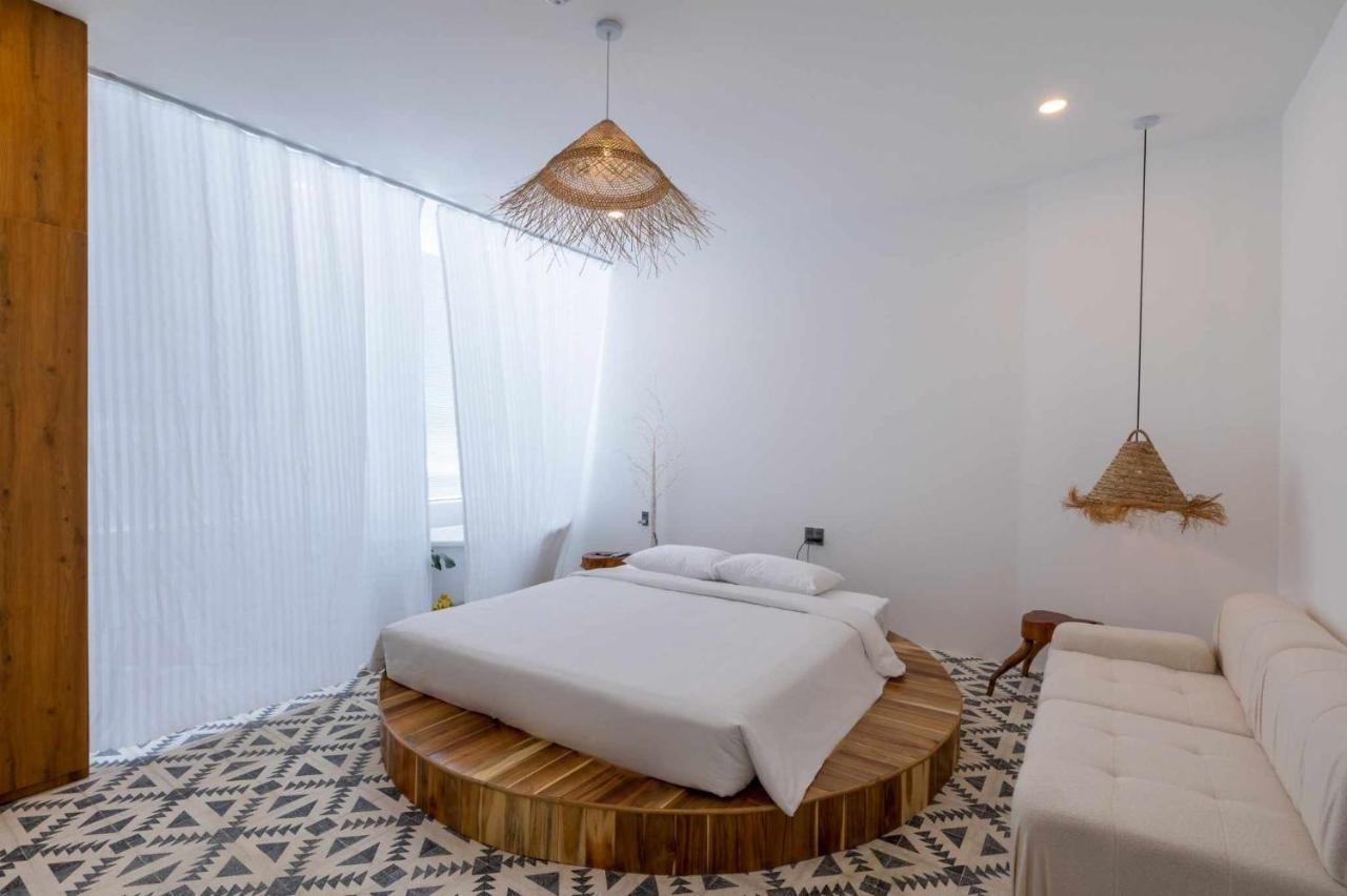 Pisces Hotel Hue Zewnętrze zdjęcie