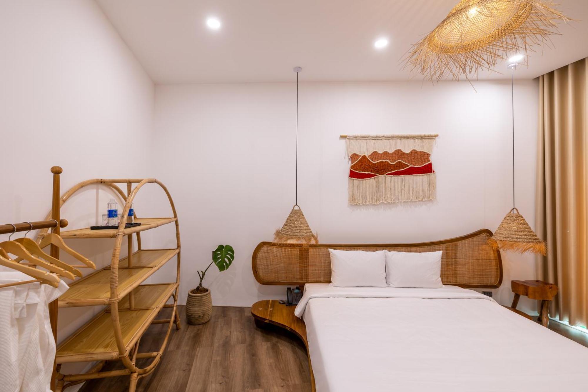 Pisces Hotel Hue Zewnętrze zdjęcie