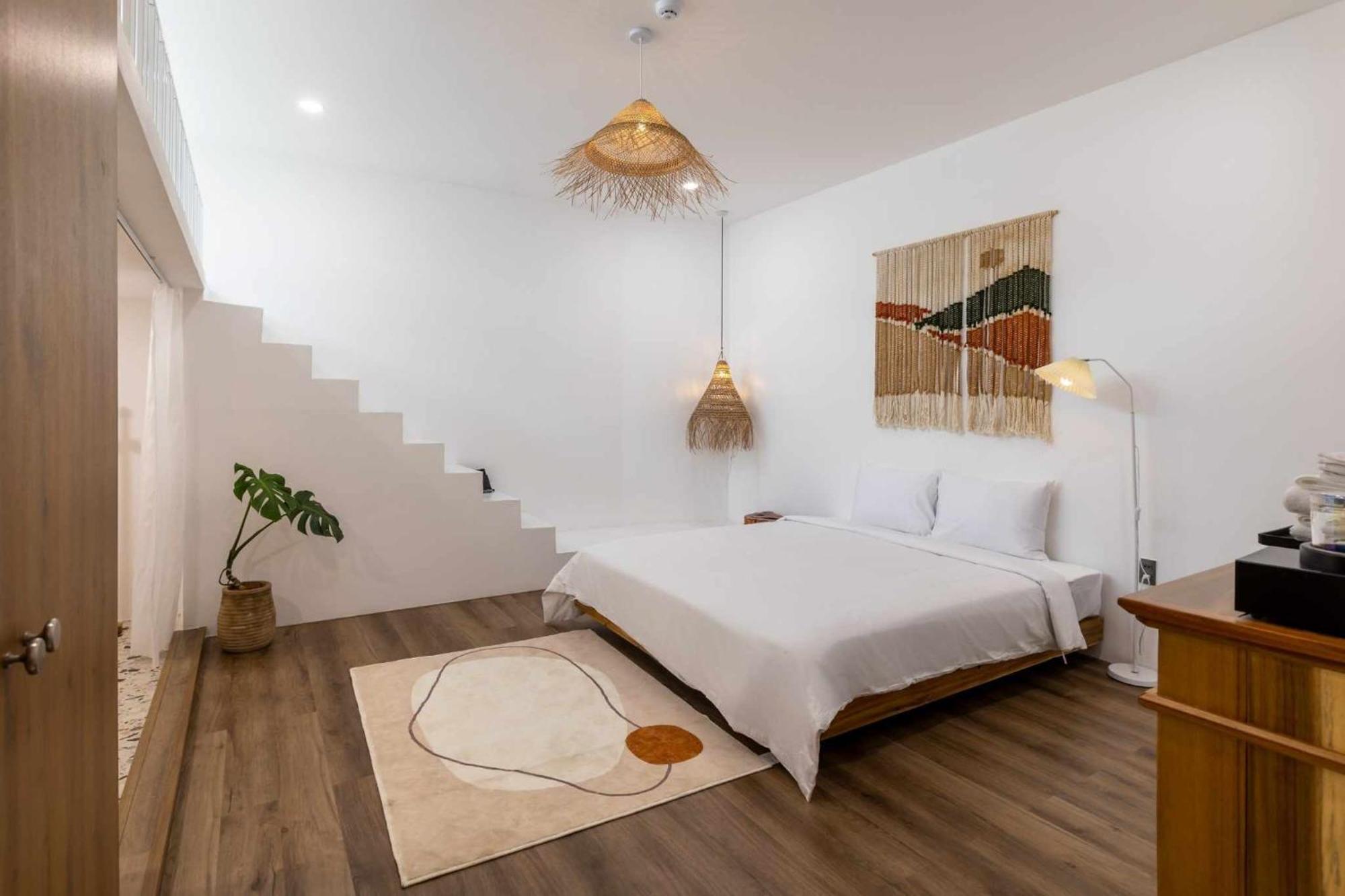 Pisces Hotel Hue Zewnętrze zdjęcie
